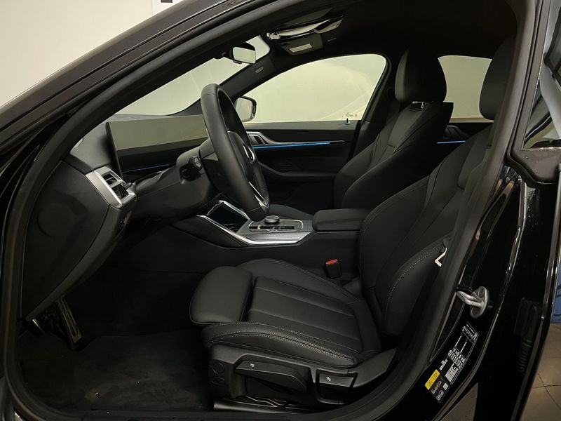 BMW i4 bild 5