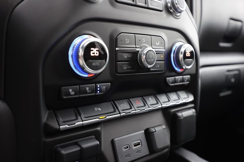 GMC Sierra bild 15