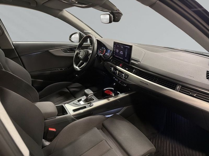 Audi A4 bild 7