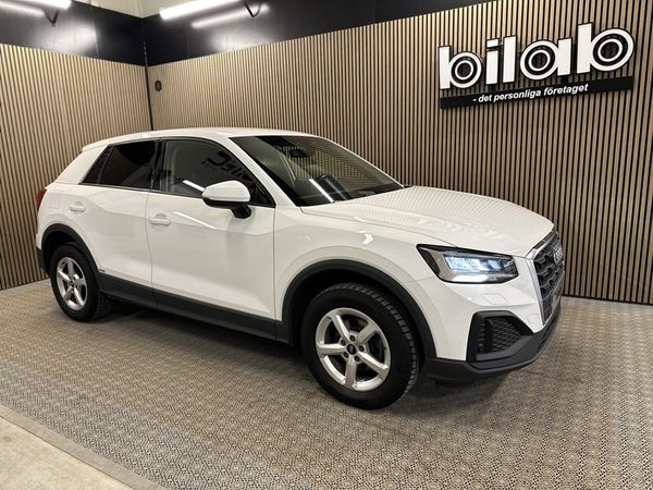 Audi Q2 35 TFSI PROLINE 150 HK 6-VÄXLAD CARPLAY - 2021