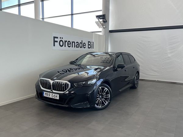 BMW i5 xDrive40 Touring M Sport Comfort Access Drag Rattvärme - 2026
