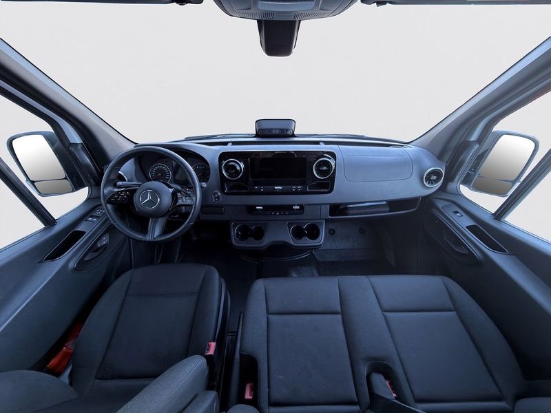 Mercedes Sprinter bild 11
