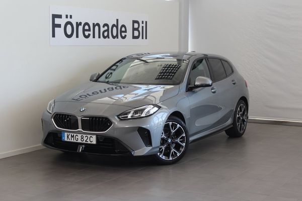 BMW 120 M Sport Design Rattvärme Drive/Park-assist Tonade Rutor - 2026