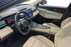 Lynk & Co 08 bild 12