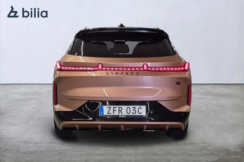 Lynk & Co 08 bild 8