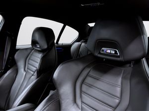 BMW M5 bild 13