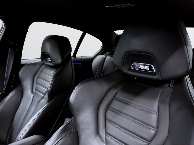 BMW M5 bild 13