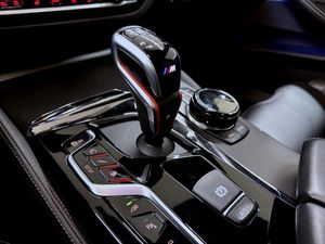 BMW M5 bild 17