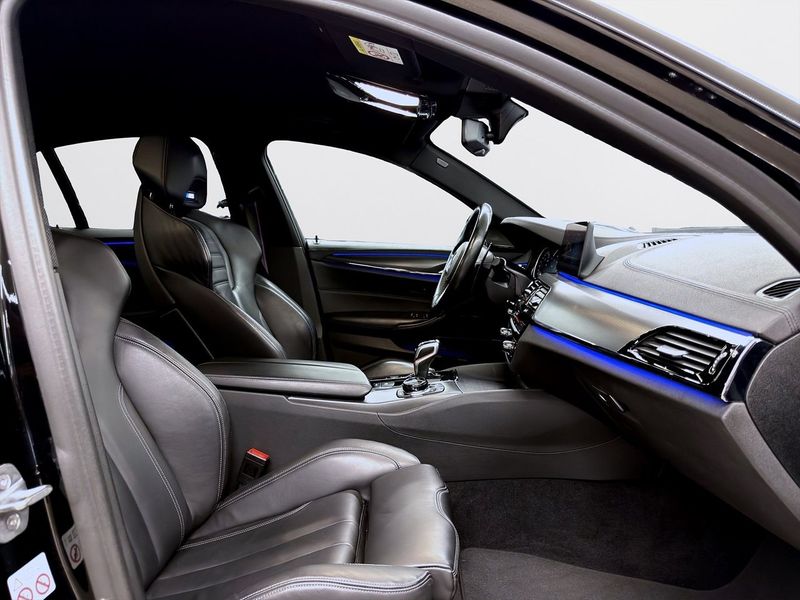 BMW M5 bild 11
