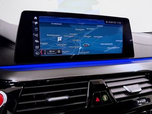 BMW M5 bild 18