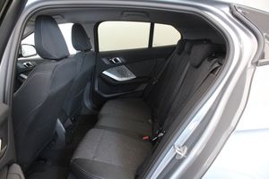 BMW 120 bild 11