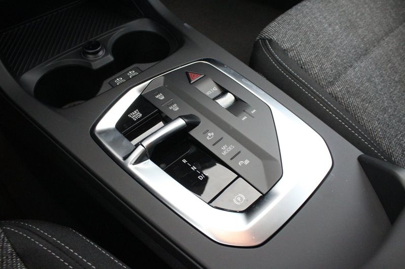 BMW 120 bild 8