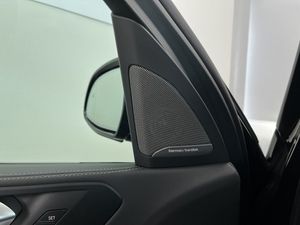 BMW X5 bild 8