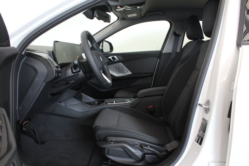 BMW 120 bild 7
