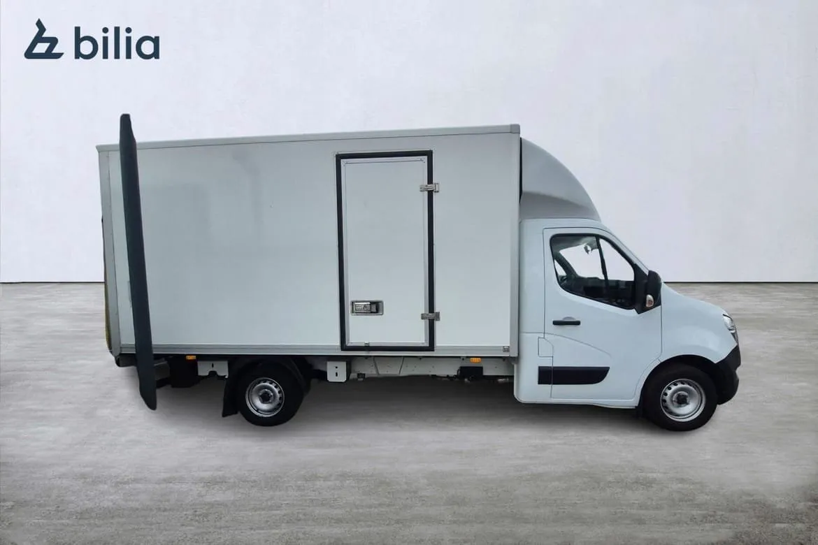 Vehicle image 35