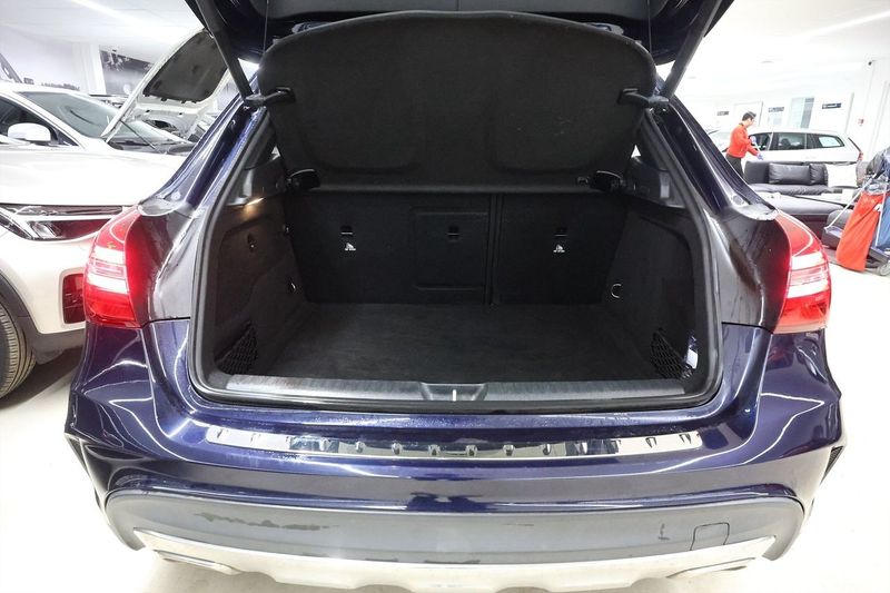 Mercedes GLA220 bild 9