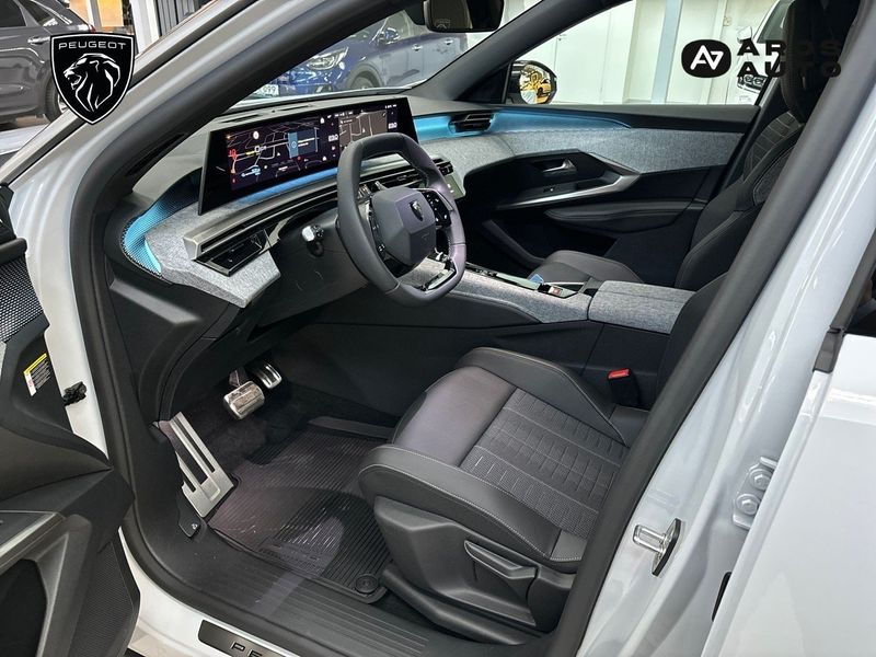Peugeot e-5008 bild 12