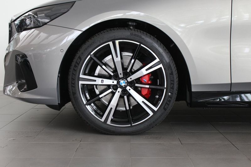 BMW 520 bild 4