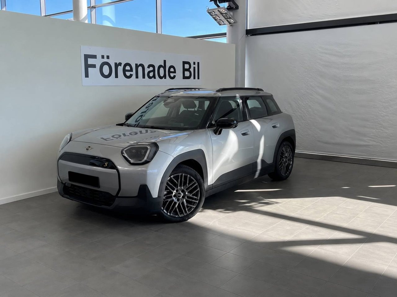MINI Aceman