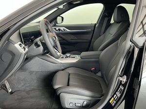 BMW i4 bild 5