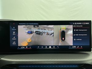BMW i4 bild 9