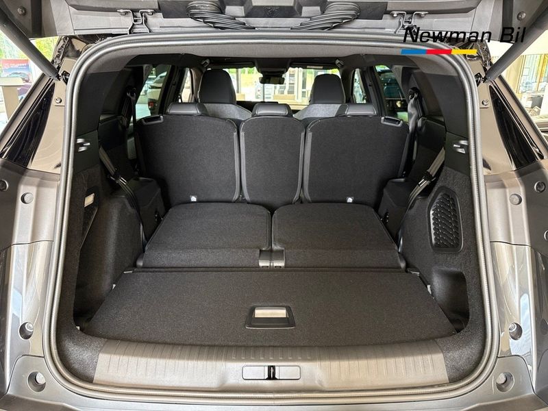 Peugeot e-5008 bild 13