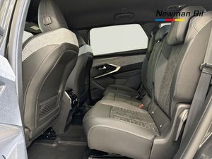 Peugeot e-5008 bild 8