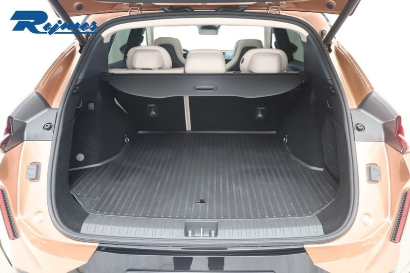 Lynk & Co 08 bild 17