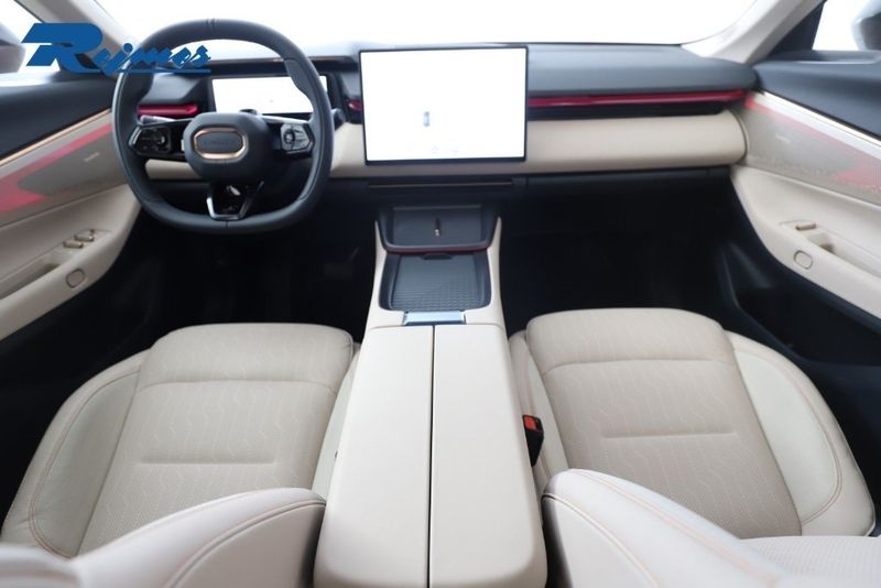 Lynk & Co 08 bild 7