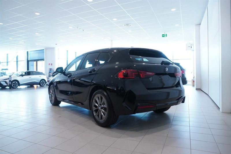 BMW 120 bild 4