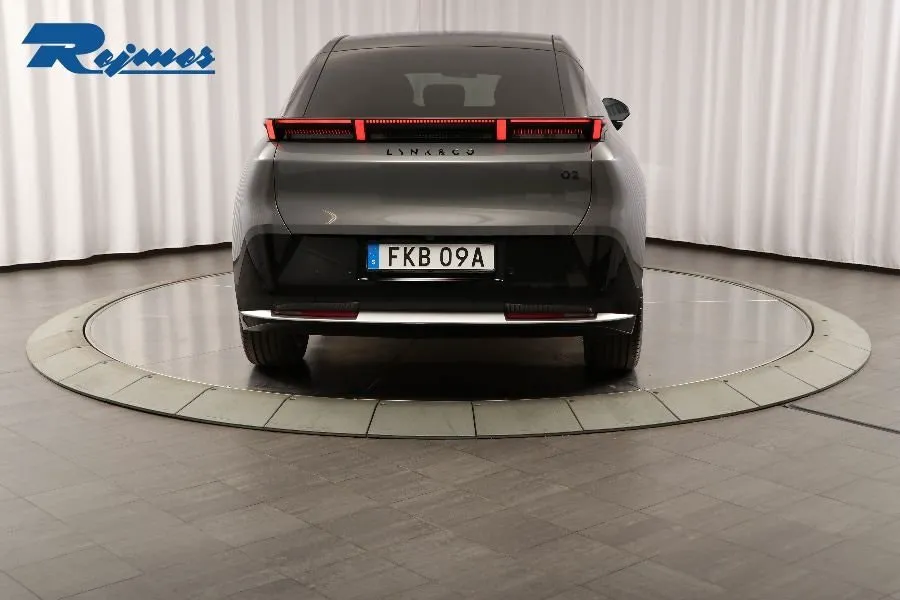 Vehicle image 20