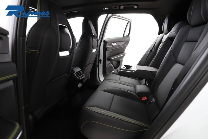 Lynk & Co 01 bild 7
