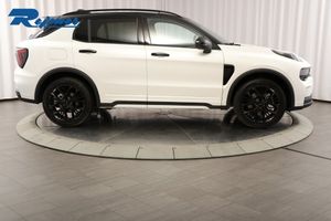 Lynk & Co 01 bild 26