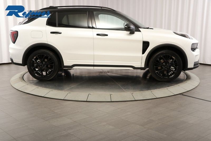 Lynk & Co 01 bild 26