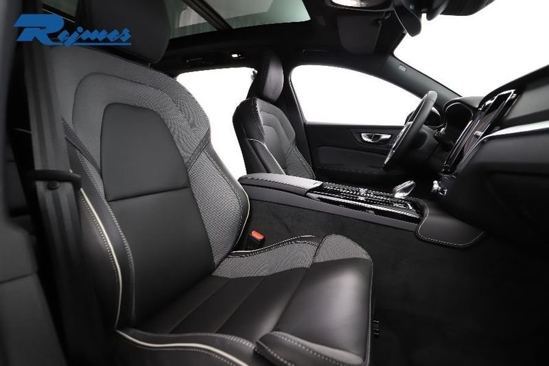 Volvo V60 bild 29