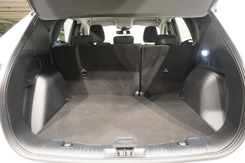 Ford Kuga bild 7