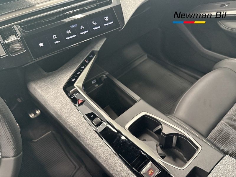 Peugeot e-3008 bild 13