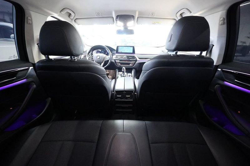 BMW 520 bild 11
