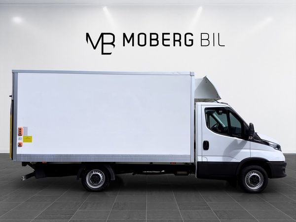 Iveco Daily 35-140 Chassi Cab 2.3 JTD 136hk Värmare MOMS - 2024
