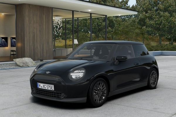 MINI Cooper E Blackyard Head-Up Display | Ränta 0,95% - 2025