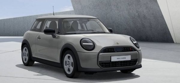 MINI Cooper S 3 dr Essential Trim Paket XS 3 295kr* /mån - 2026