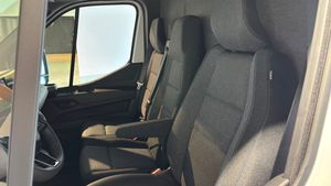 Nissan Interstar bild 12