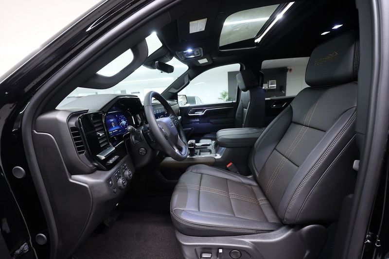 Chevrolet Silverado bild 16