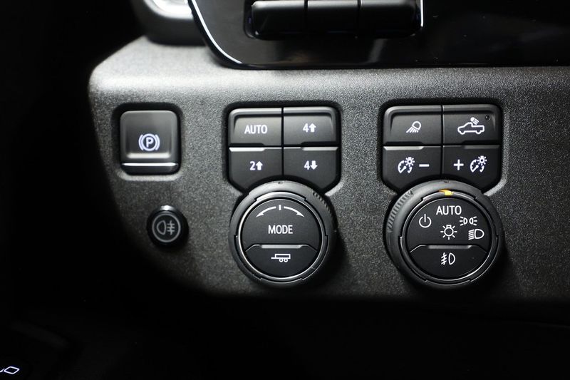 Chevrolet Silverado bild 24