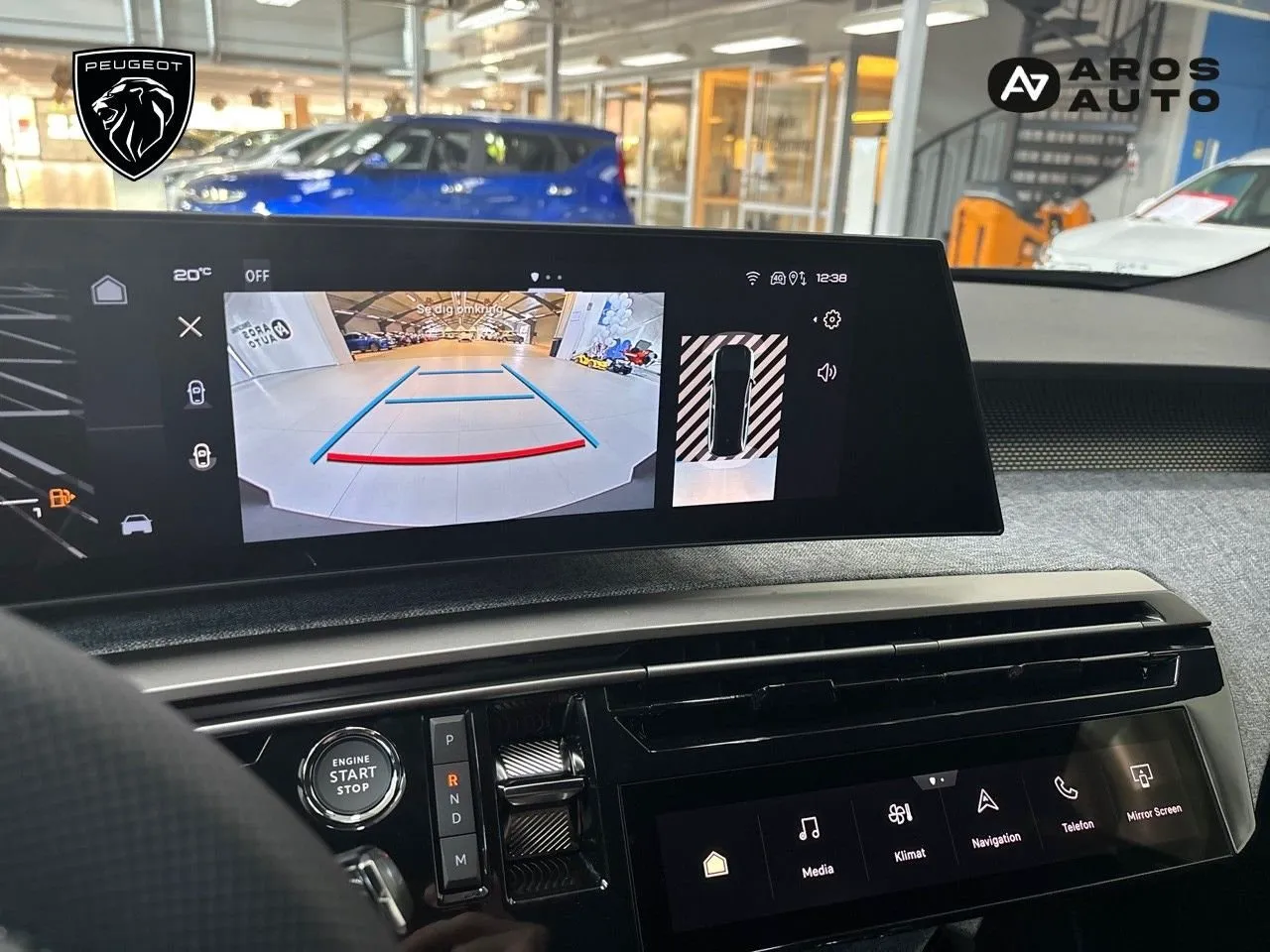Vehicle image 21