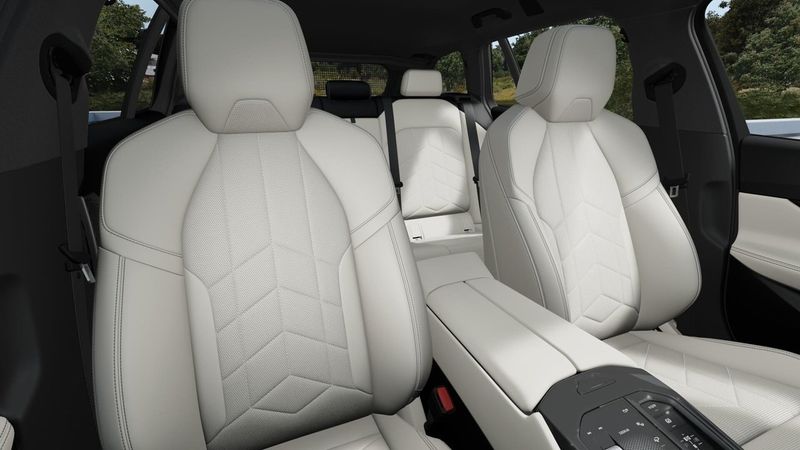 BMW i5 bild 10