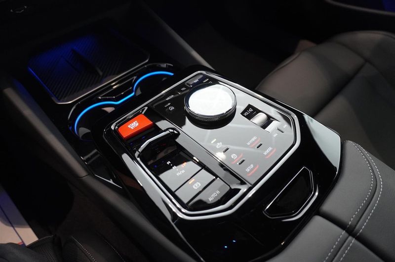 BMW M5 bild 10