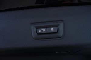 BMW i4 bild 15