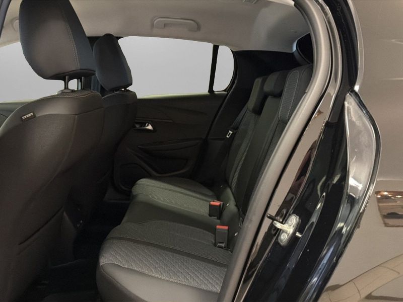 Peugeot 208 bild 8