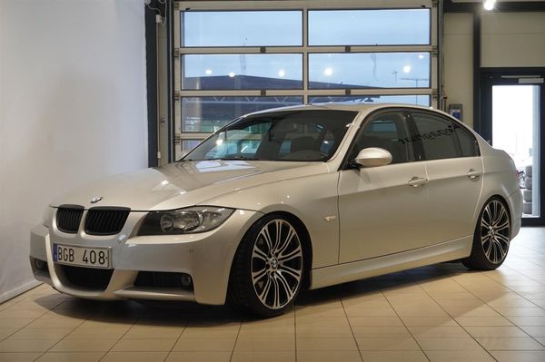 BMW 335 i Sedan Manuell Låga Mil Unik M-Sport Sensorer - 2006
